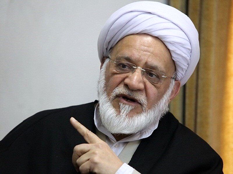 ماجرای تذکر آیتالله مهدویکنی به احمدینژاد درباره مناظره ۸۸