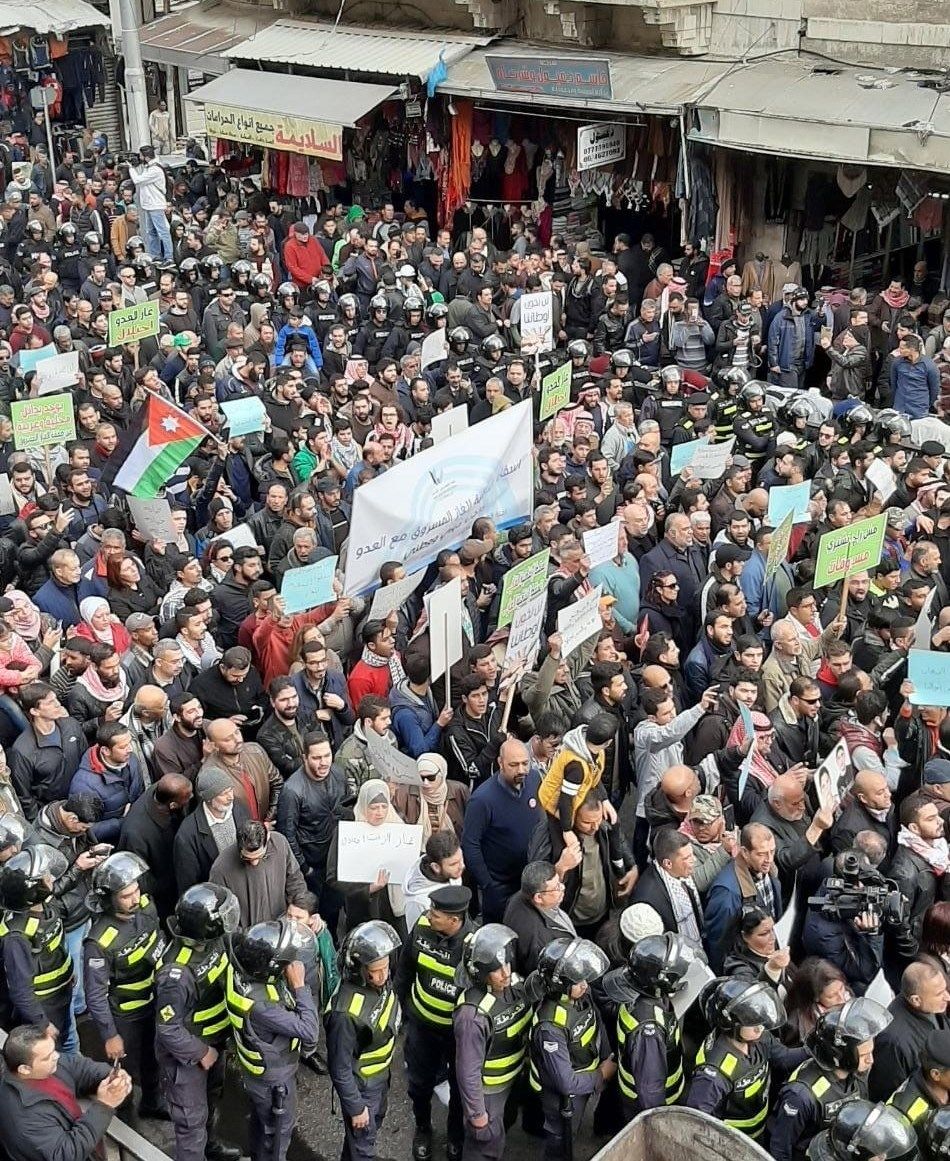 اعتراض مردم اردن به یک توافق