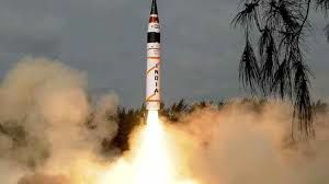 آزمایش موشک بالستیک با قابلیت حمل موشک هسته‌ای در هند